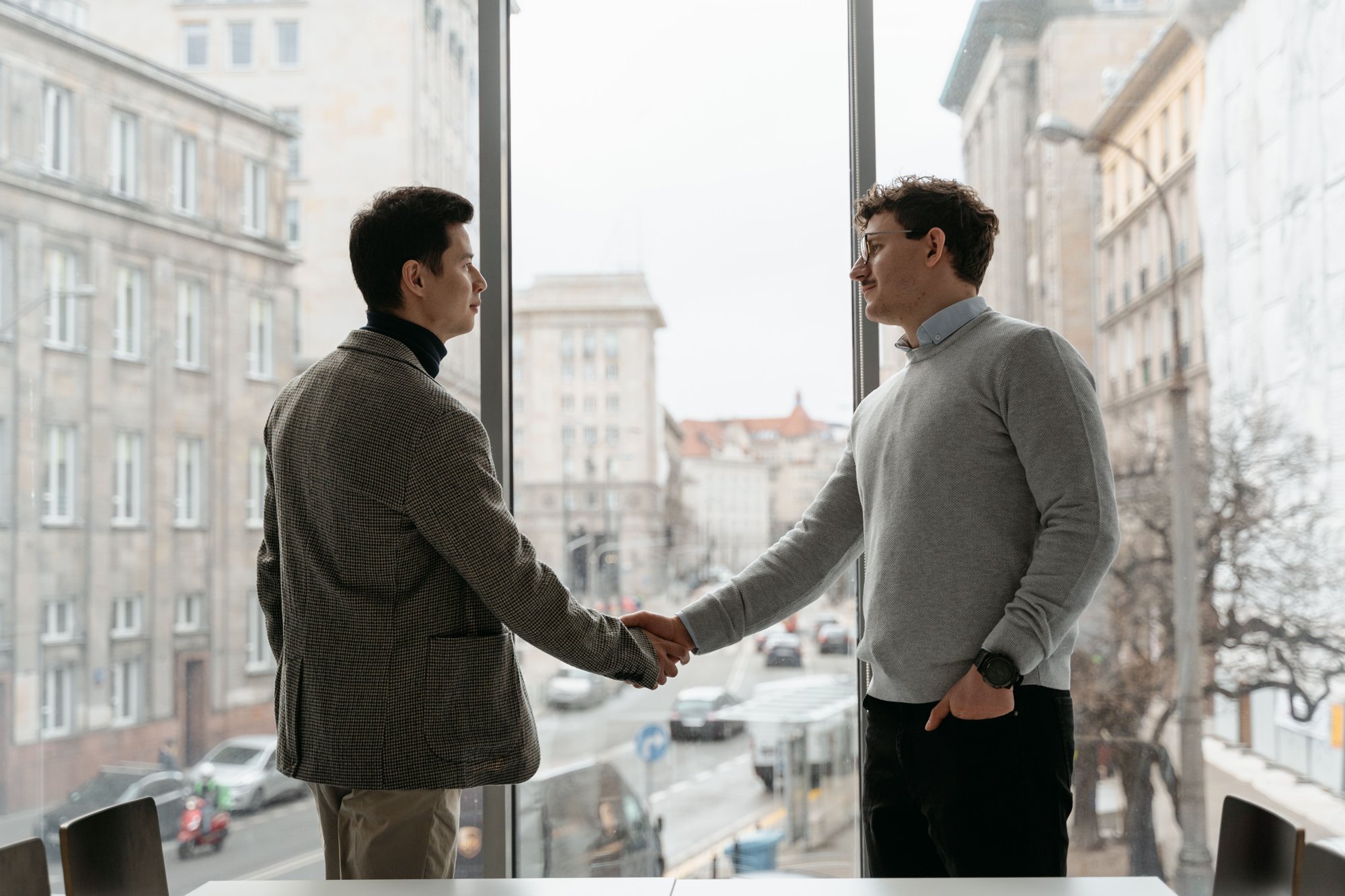 Persuasión: los seis principios de influencia de Cialdini