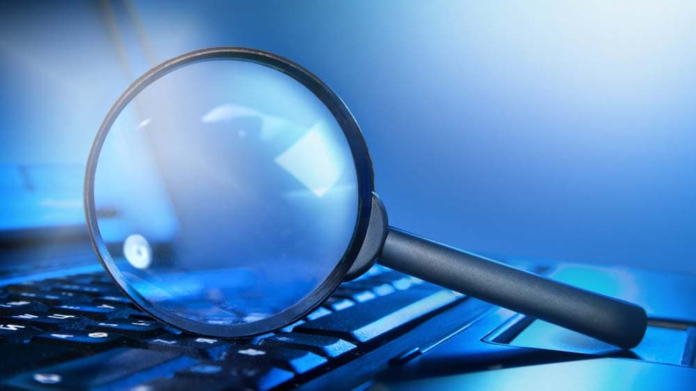 ¿Quién tiene la versión correcta del contrato o la factura?